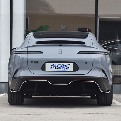 2024 4 porte 5 posti berlina auto elettrica con 12 650 km di autonomia e velocità massima di 215 km/h
