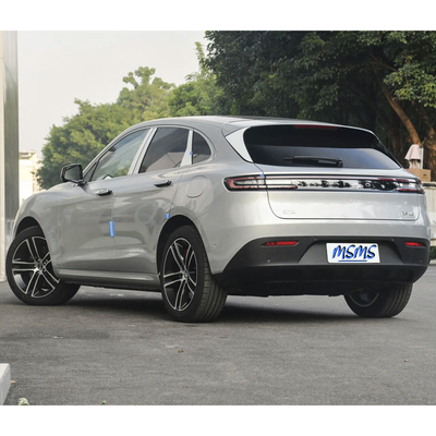 Performance di livello SUV AITO M5 Veicolo elettrico con batterie al litio ferro fosfato