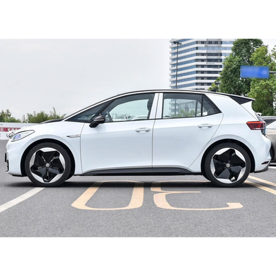 Vw ID3 5 posti auto elettrica 450 km autonomia 1760 kg peso limite scelta migliore per gli affari