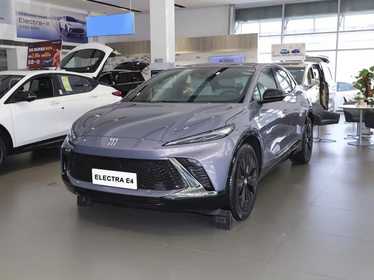 2024 Buick E4 SUV elettrico puro con ricarica rapida, efficienza energetica e design di lusso
