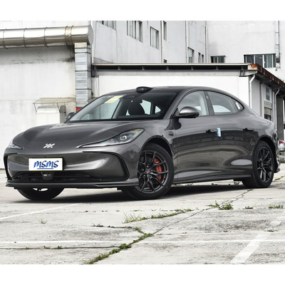 Pure Electric Sports Car 618km Max Zhiji L6 2024 EV Cars IM L6 4WD Ricarica veloce 0.425h