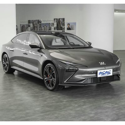 Veicoli energetici Zhiji IM L7 Ev Auto per adulti Puro elettrico Velocità massima 200 km/h