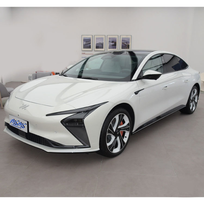 Veicoli energetici Zhiji IM L7 Ev Auto per adulti Puro elettrico Velocità massima 200 km/h